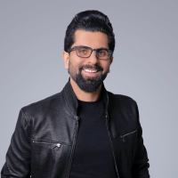 Farshad Yousefi